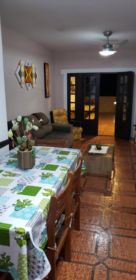 apartamento a 15 metros do mar de bombinhas Bombinhas Exterior foto